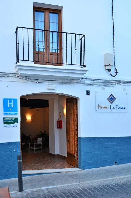 Hotel Hostal La Fonda Conil De La Frontera Exterior foto