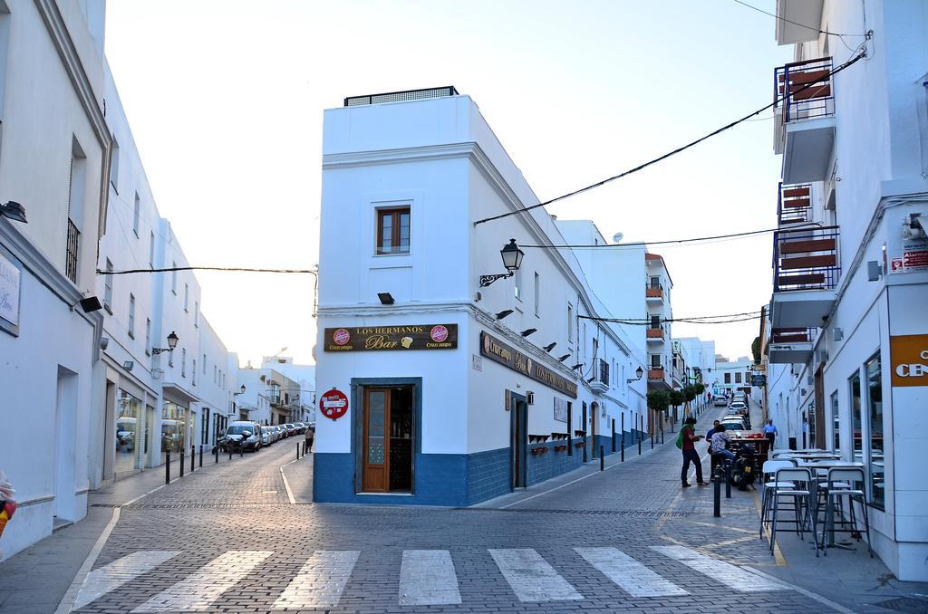 Hotel Hostal La Fonda Conil De La Frontera Exterior foto